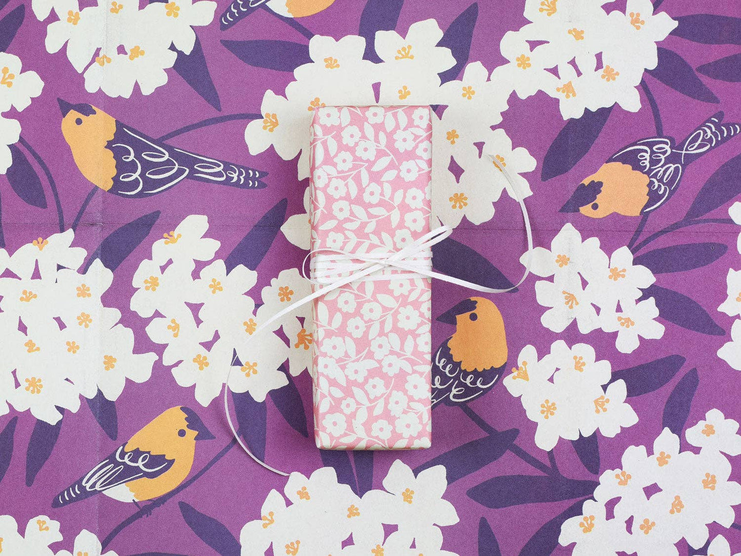 Goldfinch & Oleander Eco Wrapping Paper