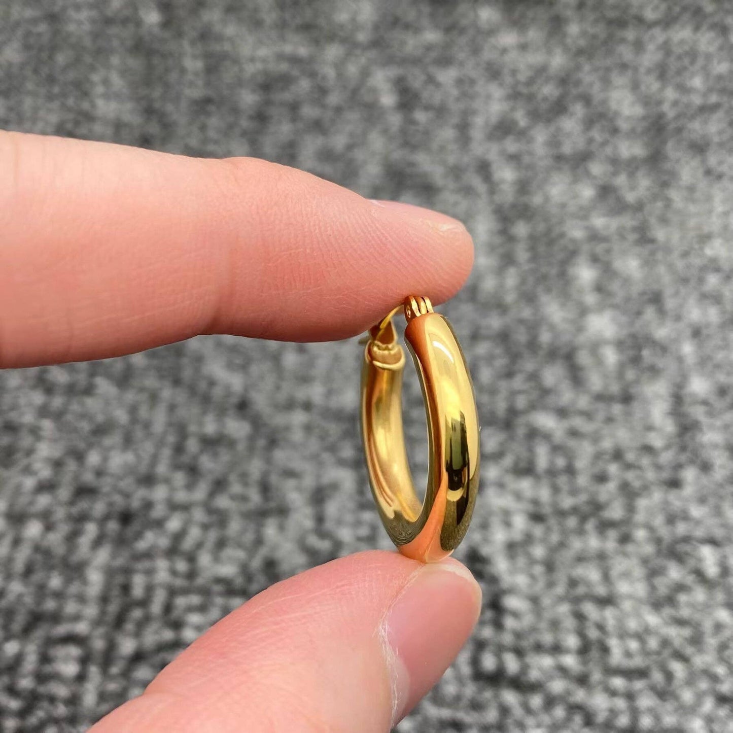 18K Gold Plated Stainless Steel Glossy Hoop Earrings - FGS